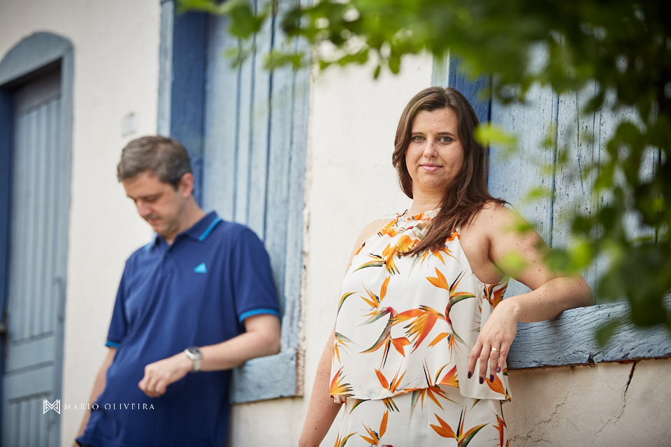 ensaio de casal, fotos no ribeirão da ilha, mario oliveira, fotografo de casamento, melhor fotografo de florianopolis, fotos com cachorro, pitbull, praia da armação, nascer do sol