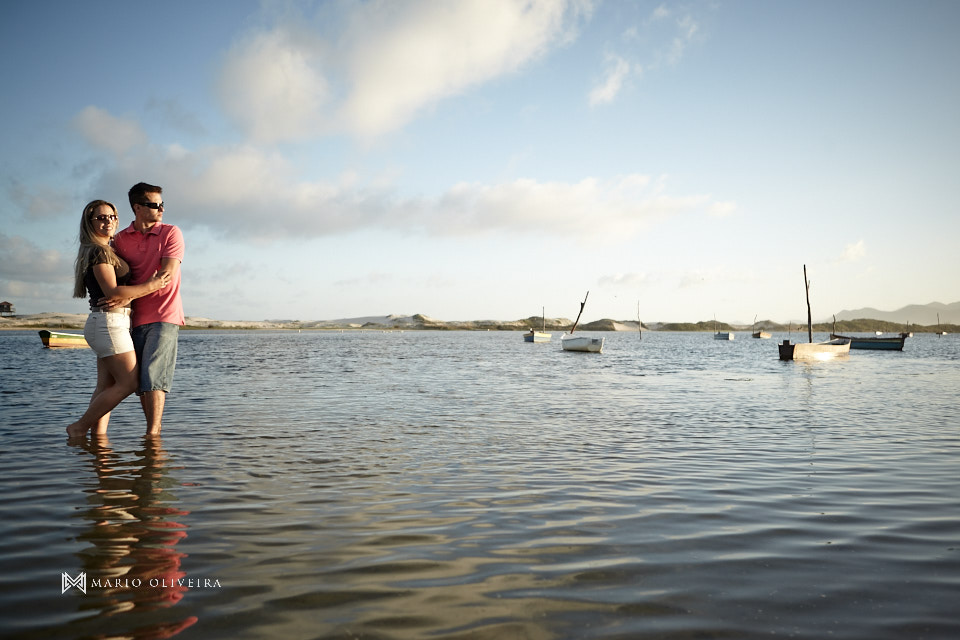 casal na praia, casa no orlando scarpelli, fotos no campo do figueirense, fotografo de casamento, mario oliveira, melhor fotografo de florianopolis, ensaio pre-casamento, pre wedding, guarda do embau