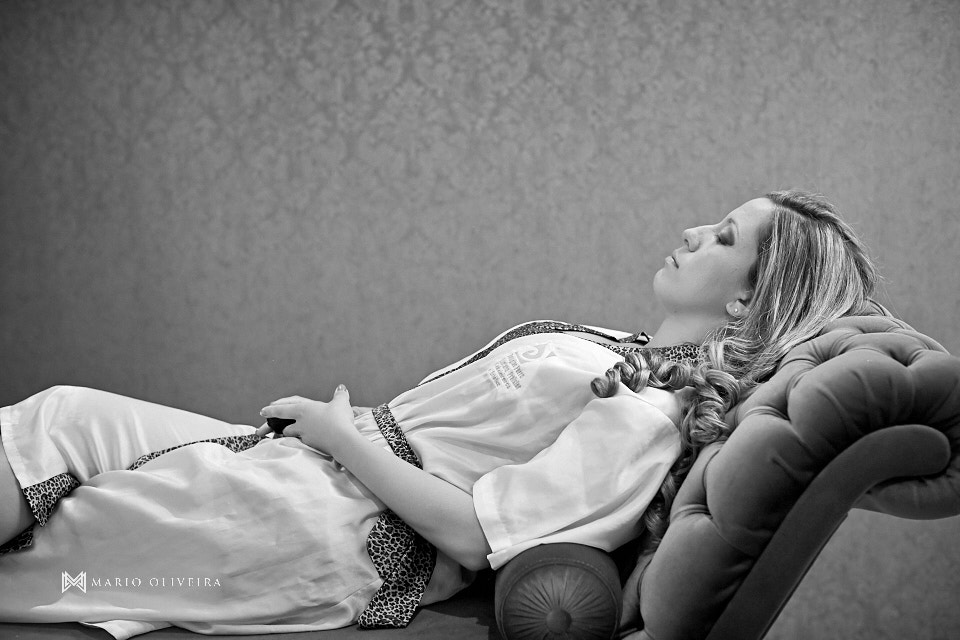 fotografia de casamento, casamento na palhoça, mario oliveira, melhor fotografo de florianopolis, making of da noiva no salão douglas e luciano, noivo, casal