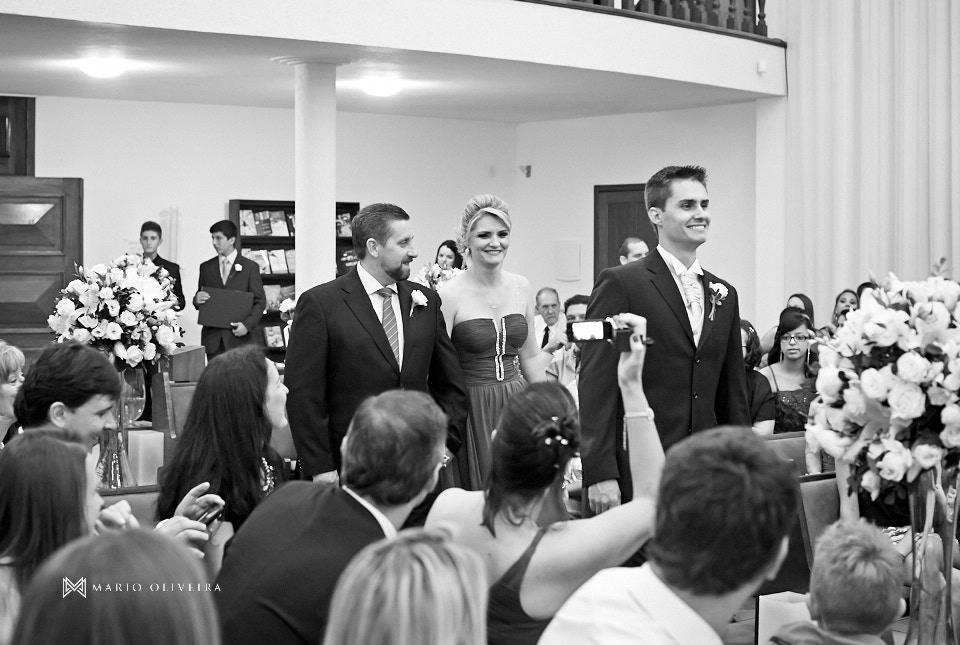 fotografia de casamento, casamento na palhoça, mario oliveira, melhor fotografo de florianopolis, making of da noiva no salão douglas e luciano, noivo, casal