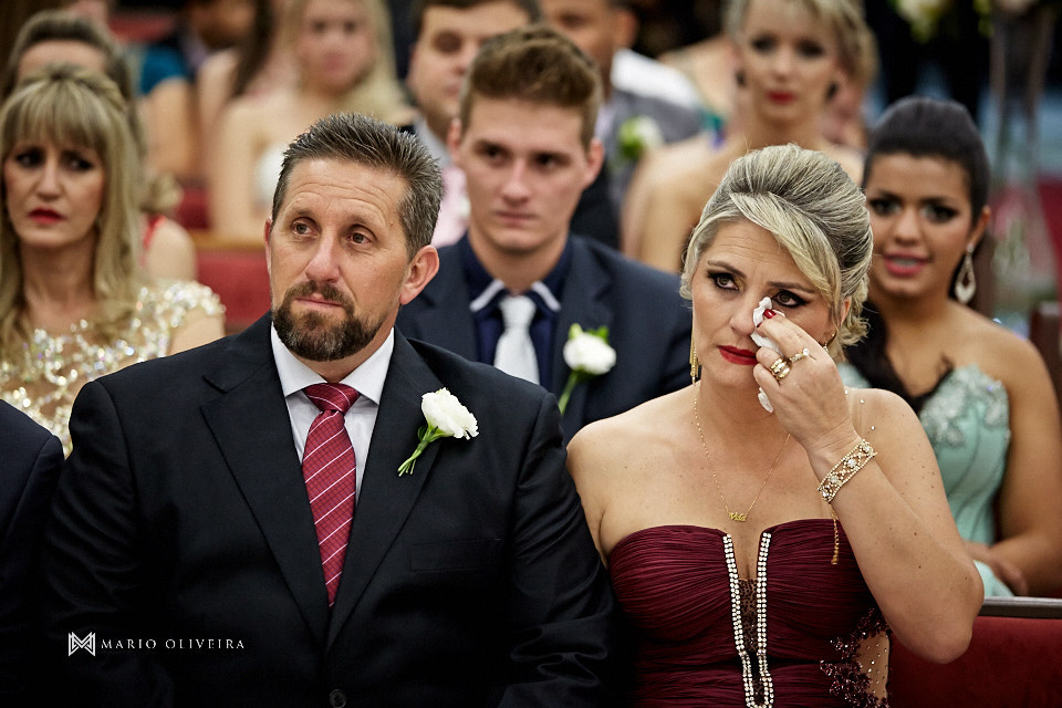 fotografia de casamento, casamento na palhoça, mario oliveira, melhor fotografo de florianopolis, making of da noiva no salão douglas e luciano, noivo, casal