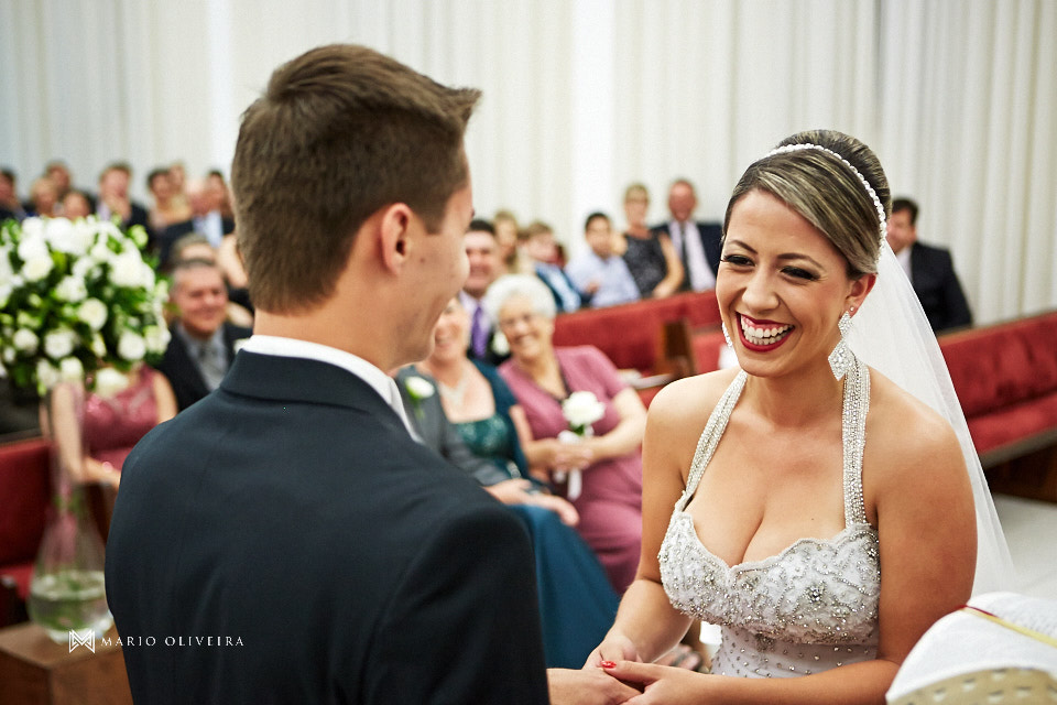 fotografia de casamento, casamento na palhoça, mario oliveira, melhor fotografo de florianopolis, making of da noiva no salão douglas e luciano, noivo, casal