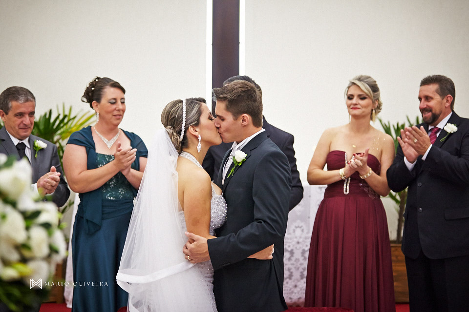 fotografia de casamento, casamento na palhoça, mario oliveira, melhor fotografo de florianopolis, making of da noiva no salão douglas e luciano, noivo, casal