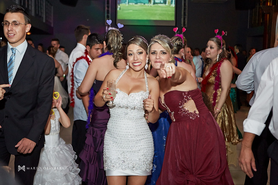 fotografia de casamento, casamento na palhoça, mario oliveira, melhor fotografo de florianopolis, making of da noiva no salão douglas e luciano, noivo, casal