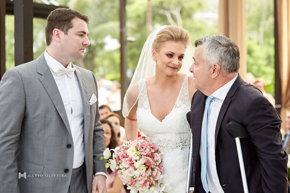 pai da noiva, casamento na praia, casamento em balneário camboriu, madrinha, padrinhos, melhor fotografo de forianopolis, casamento de dia, infinito blue