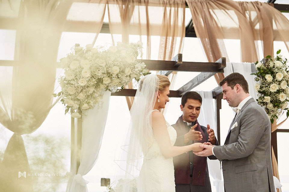 casamento na praia, casamento em balneário camboriu, madrinha, padrinhos, melhor fotografo de forianopolis, casamento de dia, infinito blue