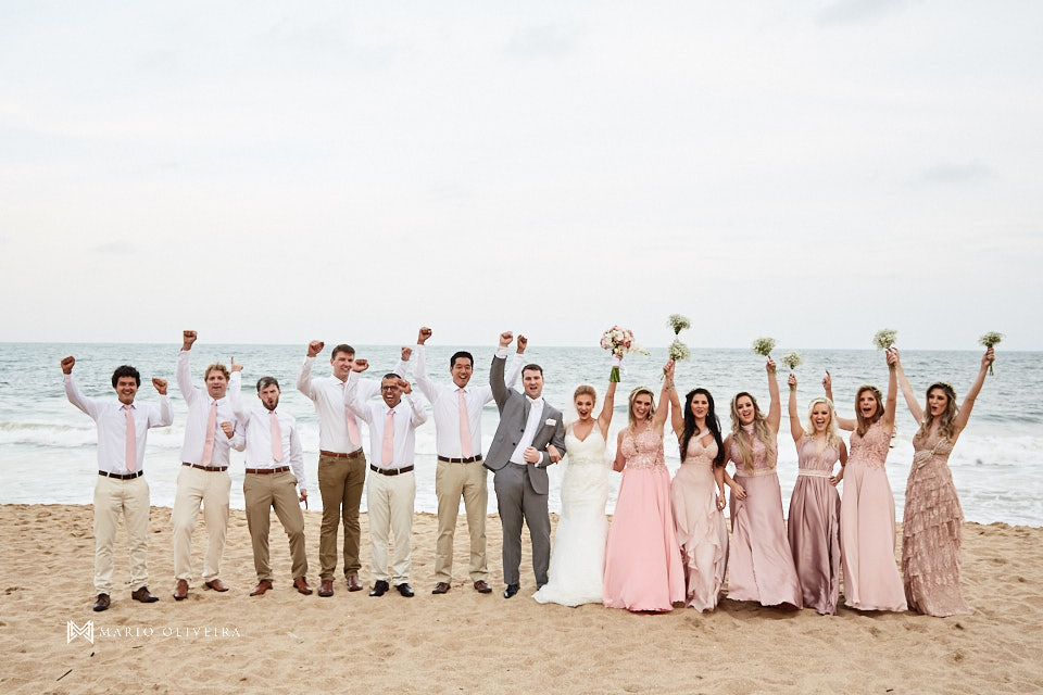 casamento na praia, casamento em balneário camboriu, madrinha, padrinhos, melhor fotografo de forianopolis, casamento de dia, infinito blue
