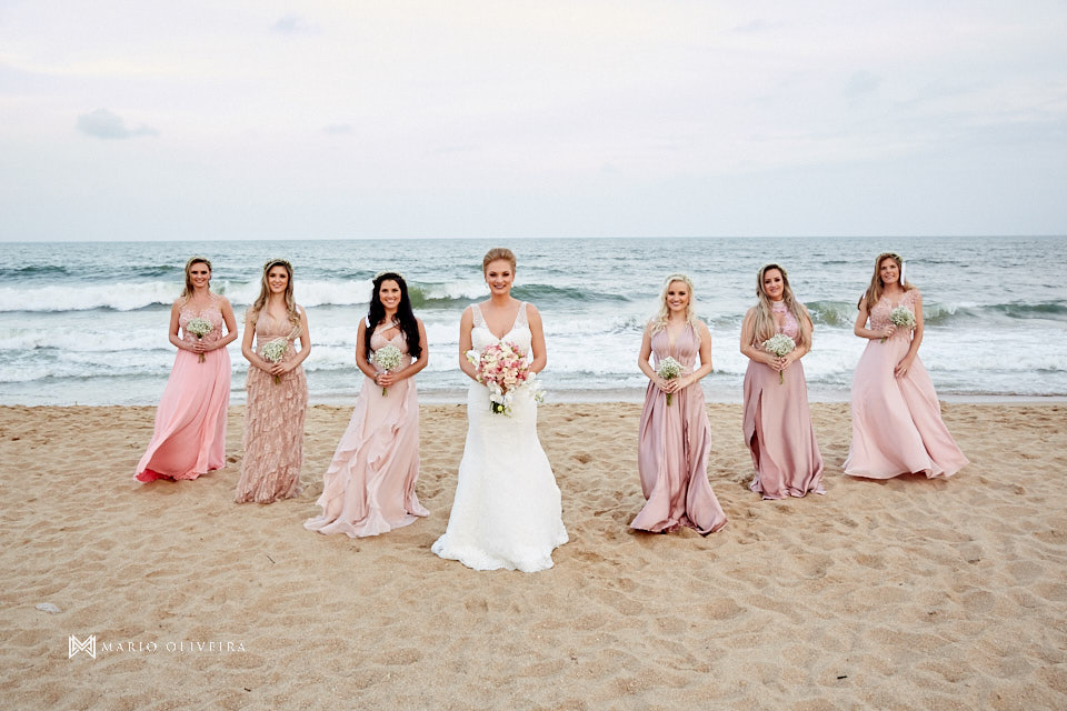 madrinhas com a mesma cor, casamento na praia, casamento em balneário camboriu, madrinha, padrinhos, melhor fotografo de forianopolis, casamento de dia, infinito blue