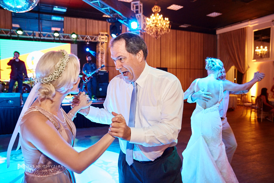 casamento na praia, casamento em balneário camboriu, madrinha, padrinhos, melhor fotografo de forianopolis, casamento de dia, infinito blue