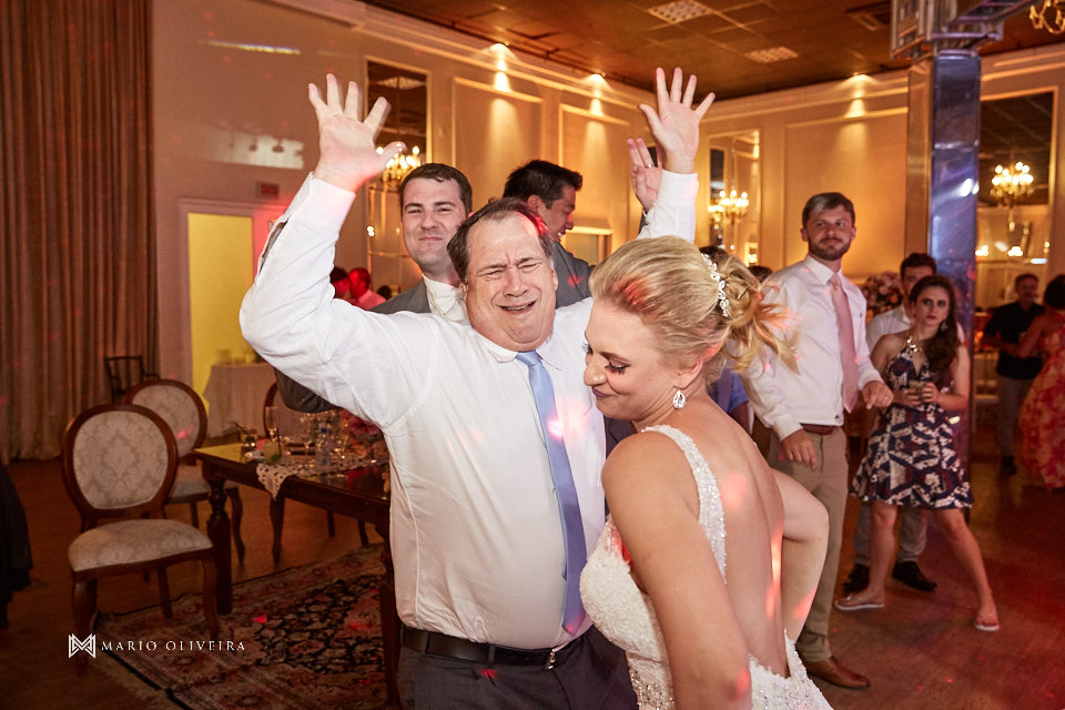 casamento na praia, casamento em balneário camboriu, madrinha, padrinhos, melhor fotografo de forianopolis, casamento de dia, infinito blue
