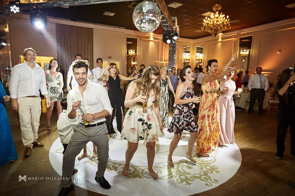 casamento na praia, casamento em balneário camboriu, madrinha, padrinhos, melhor fotografo de forianopolis, casamento de dia, infinito blue
