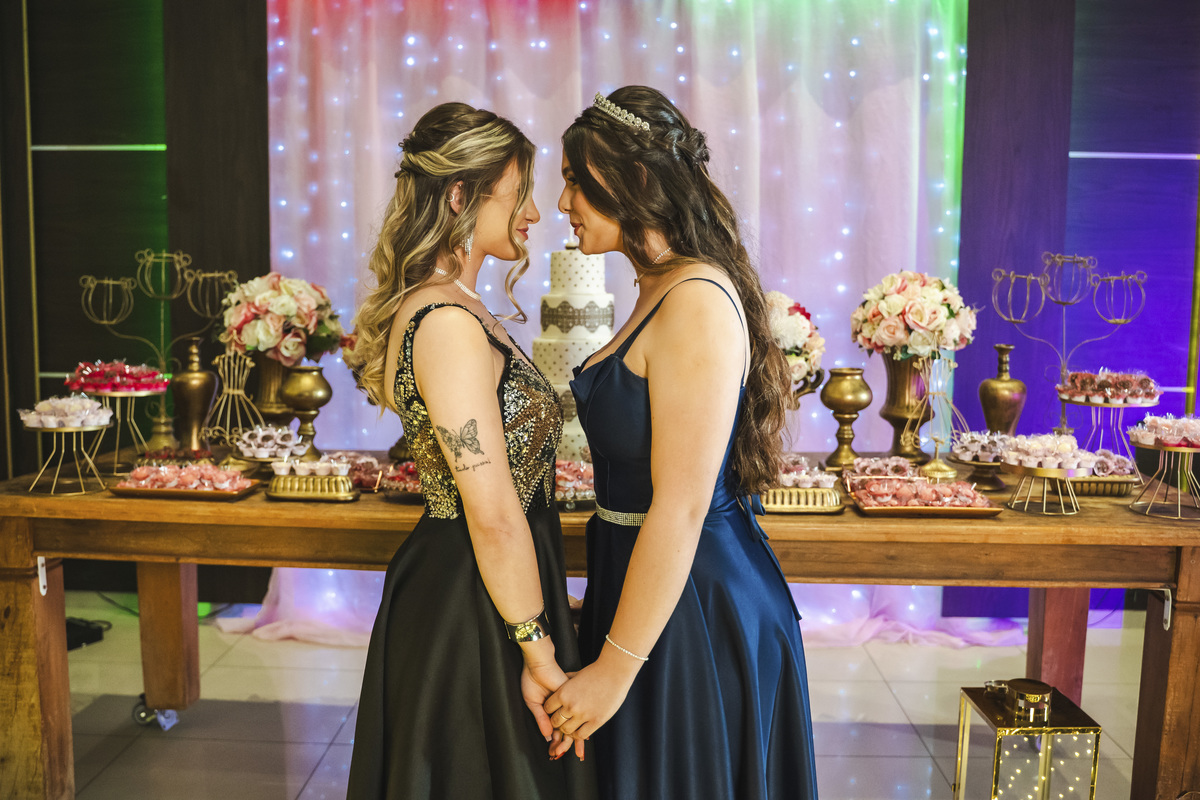 anievrasrio de 15 anos