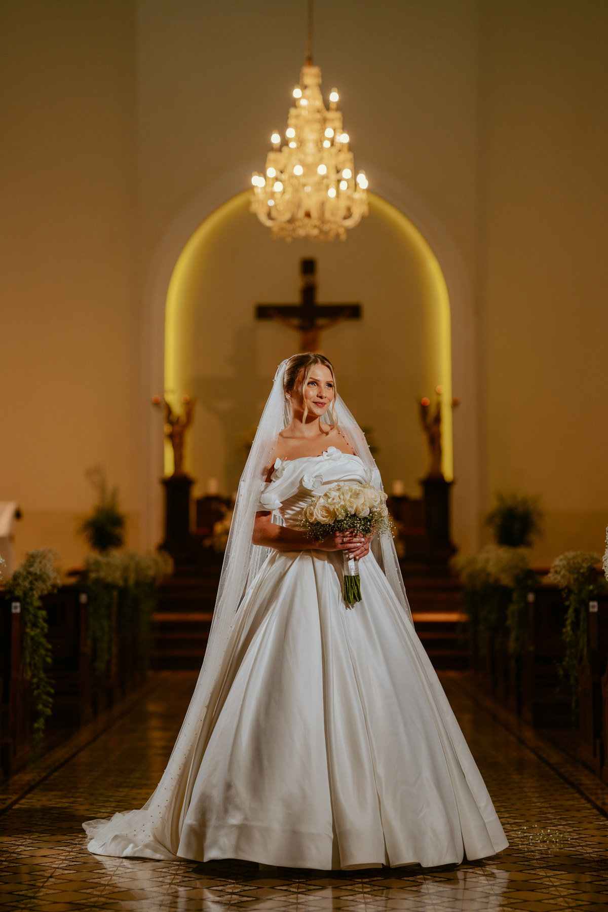 casamento-kamila-e-neto-em-luiz-alves-sc-cerimonia-na-igreja-sao-vicente-de-paulo-fotografia-de-casamento-vale-europeu