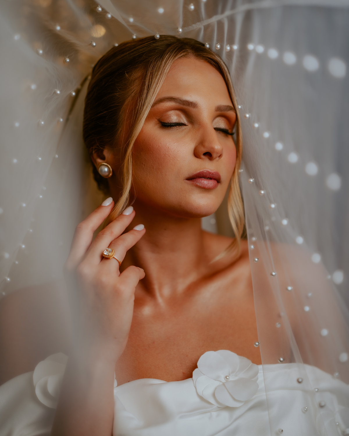 preparacao-da-noiva-antes-da-cerimonia-casamento-kamila-e-neto-luiz-alves