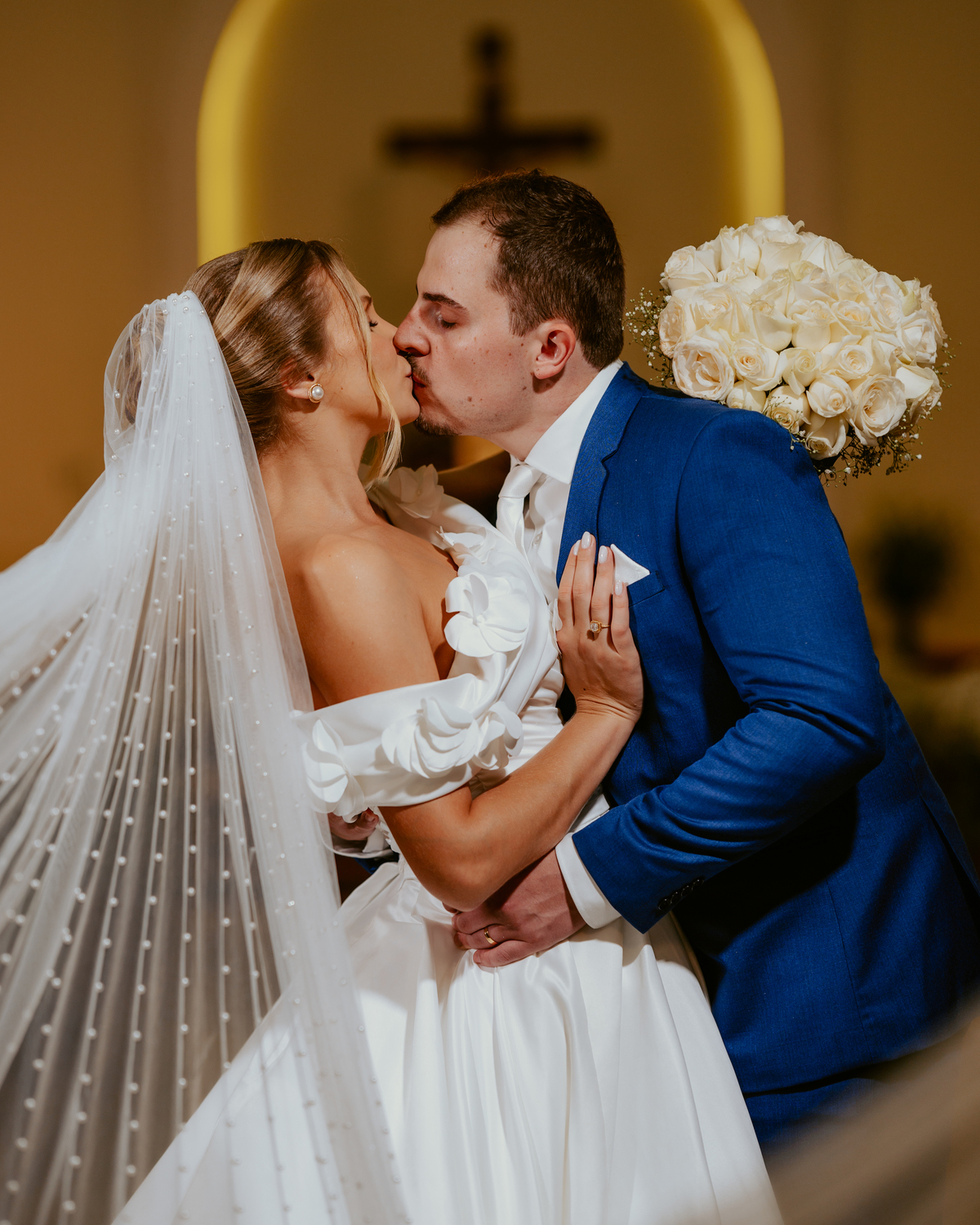 momento-da-cerimonia-de-casamento-kamila-e-neto-igreja-sao-vicente-de-paulo-luiz-alves