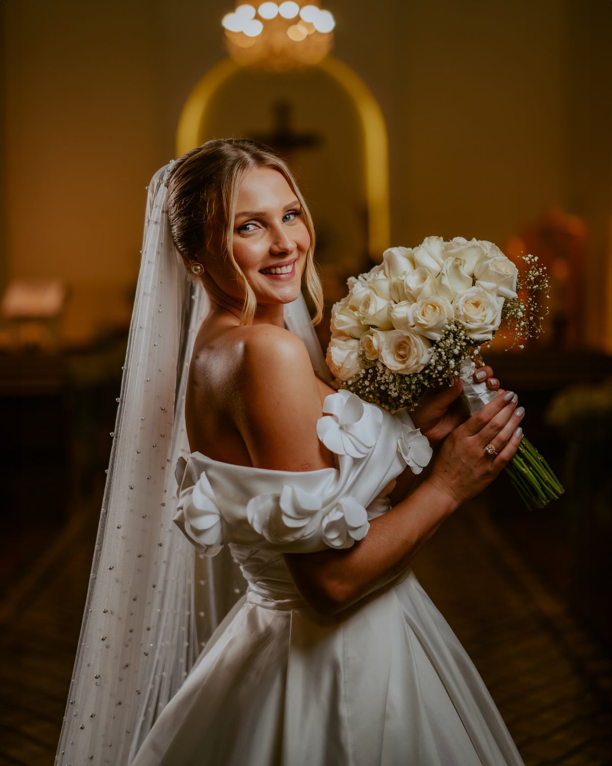 noiva-kamila-com-vestido-michelli-hermes-atelier-casamento-em-luiz-alves-santa-catarina