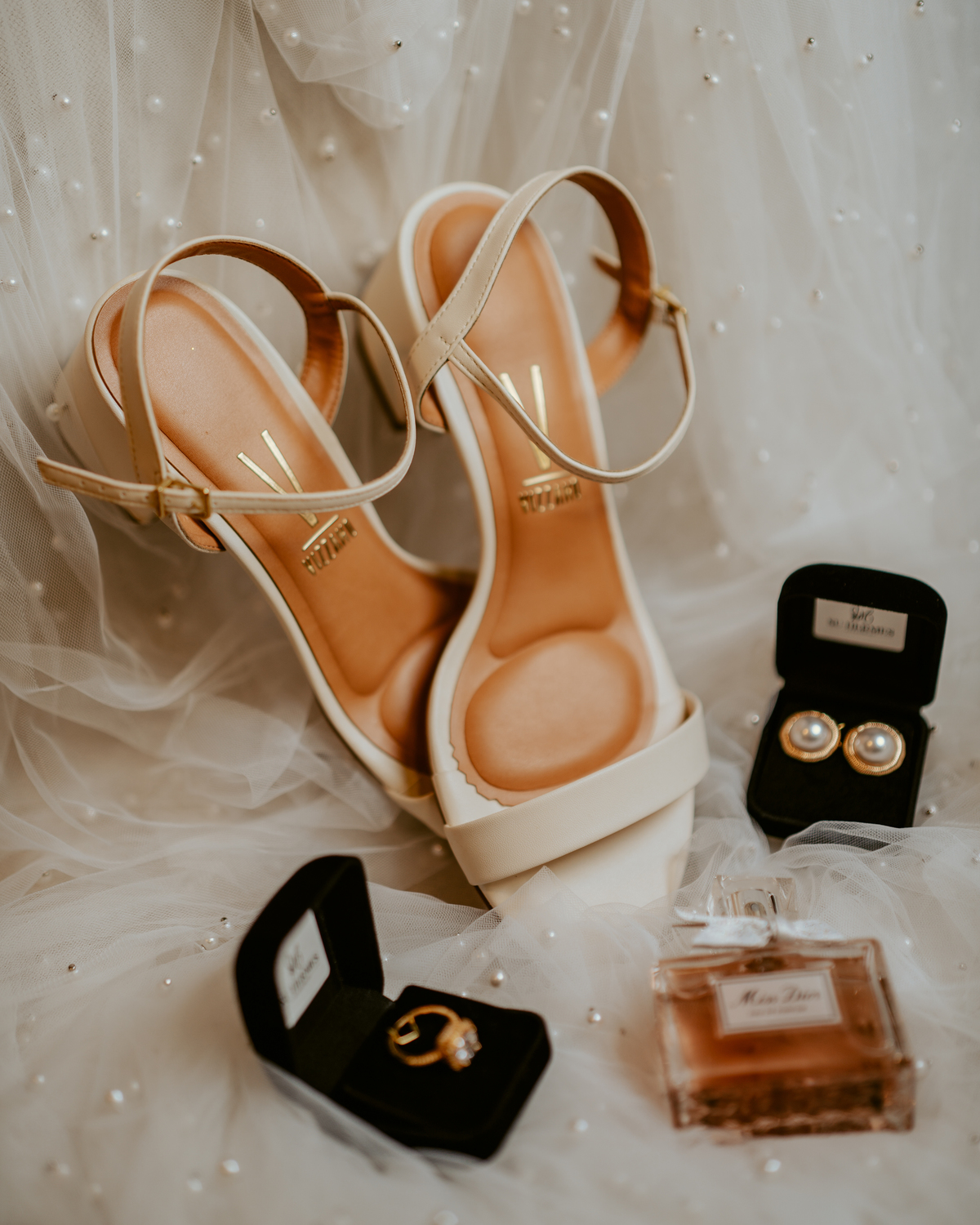 making-of-da-noiva-kamila-no-espaco-ariane-kraisch-make-up-luiz-alves-sc