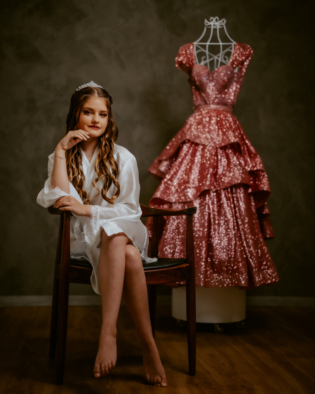 otos-fotografia-fotografo-de-15-anos-priscila-festa-de-debutante-em-rodeio-sc-adecio-cozina-moser-vale-europeu-santa-catarina-blumenau-balneario-camboriu-itajai-itapema-joinville-vestido-versat-alta-costura-indaial-making-of-salao-ld-decoracao-pink-blue-r