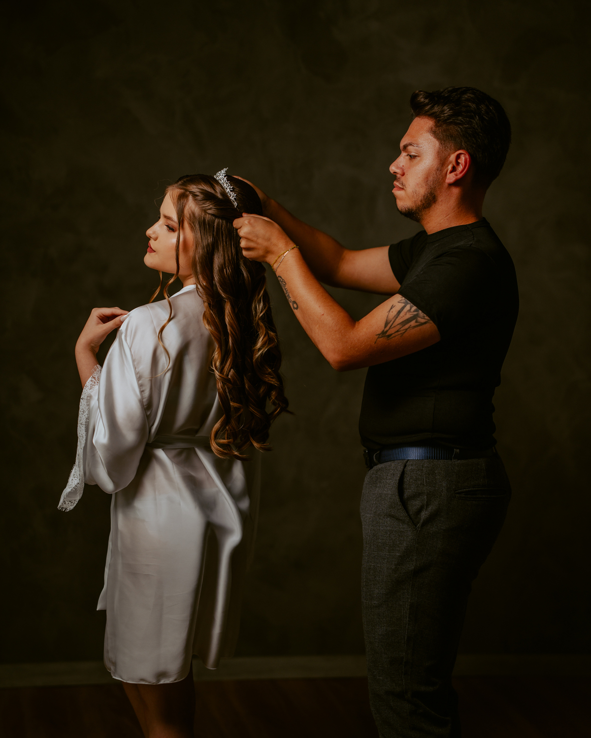 otos-fotografia-fotografo-de-15-anos-priscila-festa-de-debutante-em-rodeio-sc-adecio-cozina-moser-vale-europeu-santa-catarina-blumenau-balneario-camboriu-itajai-itapema-joinville-vestido-versat-alta-costura-indaial-making-of-salao-ld-decoracao-pink-blue-r