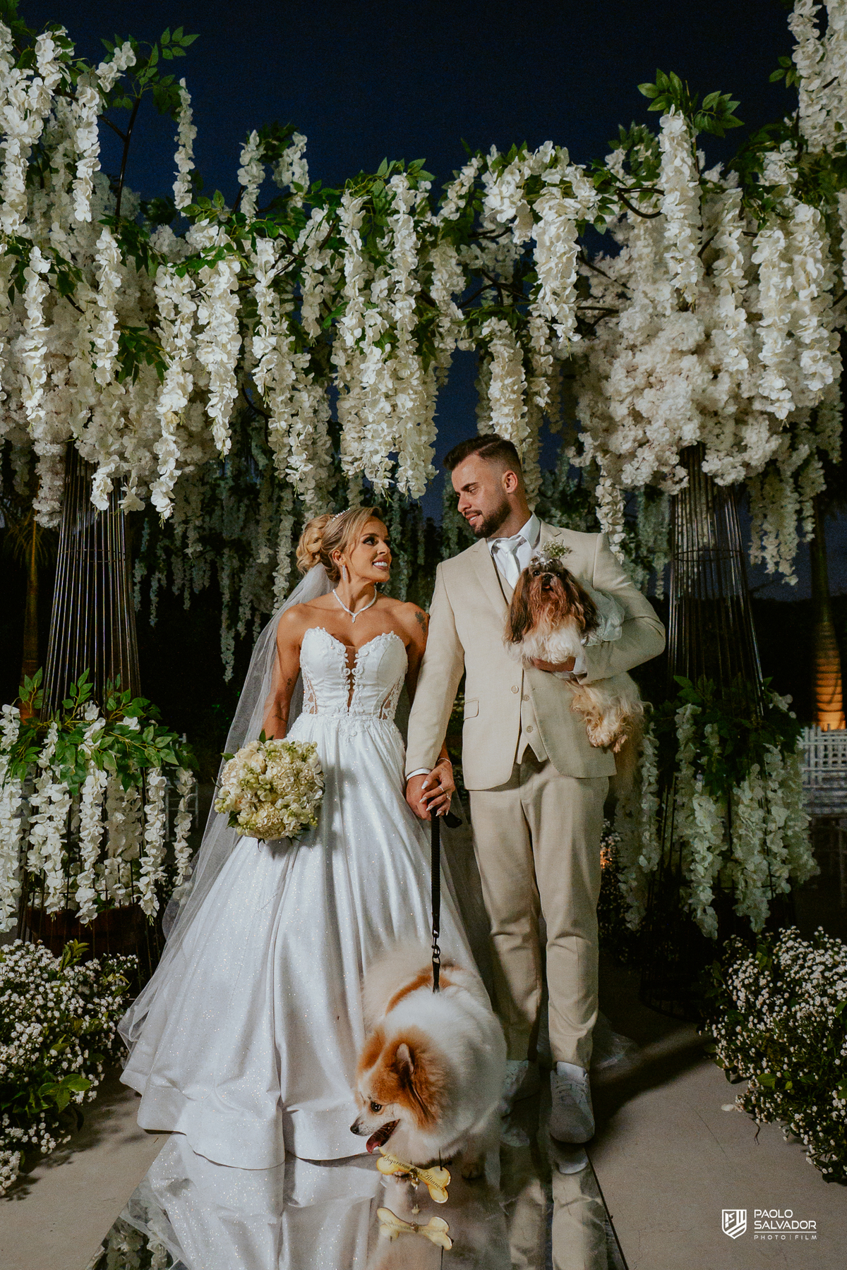 Wedding e mini wedding no litoral de Santa Catarina com fotografia de casamento por Paolo Salvador Photo & Film, espaço elegante para casamentos em Joinville, Florianópolis, Balneário Camboriú, Itapema e Itajaí, destinos muito procurados para casamentos