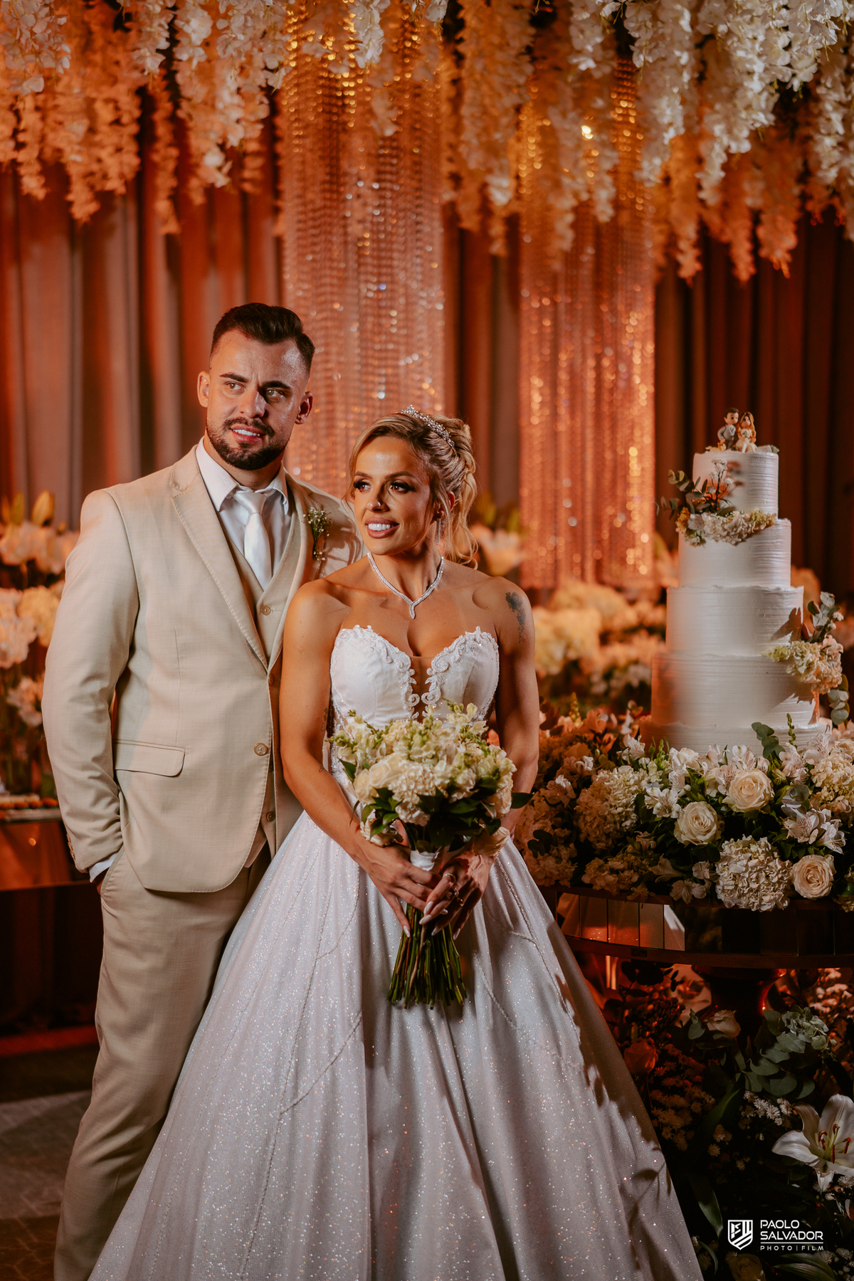 Wedding e mini wedding no litoral de Santa Catarina com fotografia de casamento por Paolo Salvador Photo & Film, espaço elegante para casamentos em Joinville, Florianópolis, Balneário Camboriú, Itapema e Itajaí, destinos muito procurados para casamentos