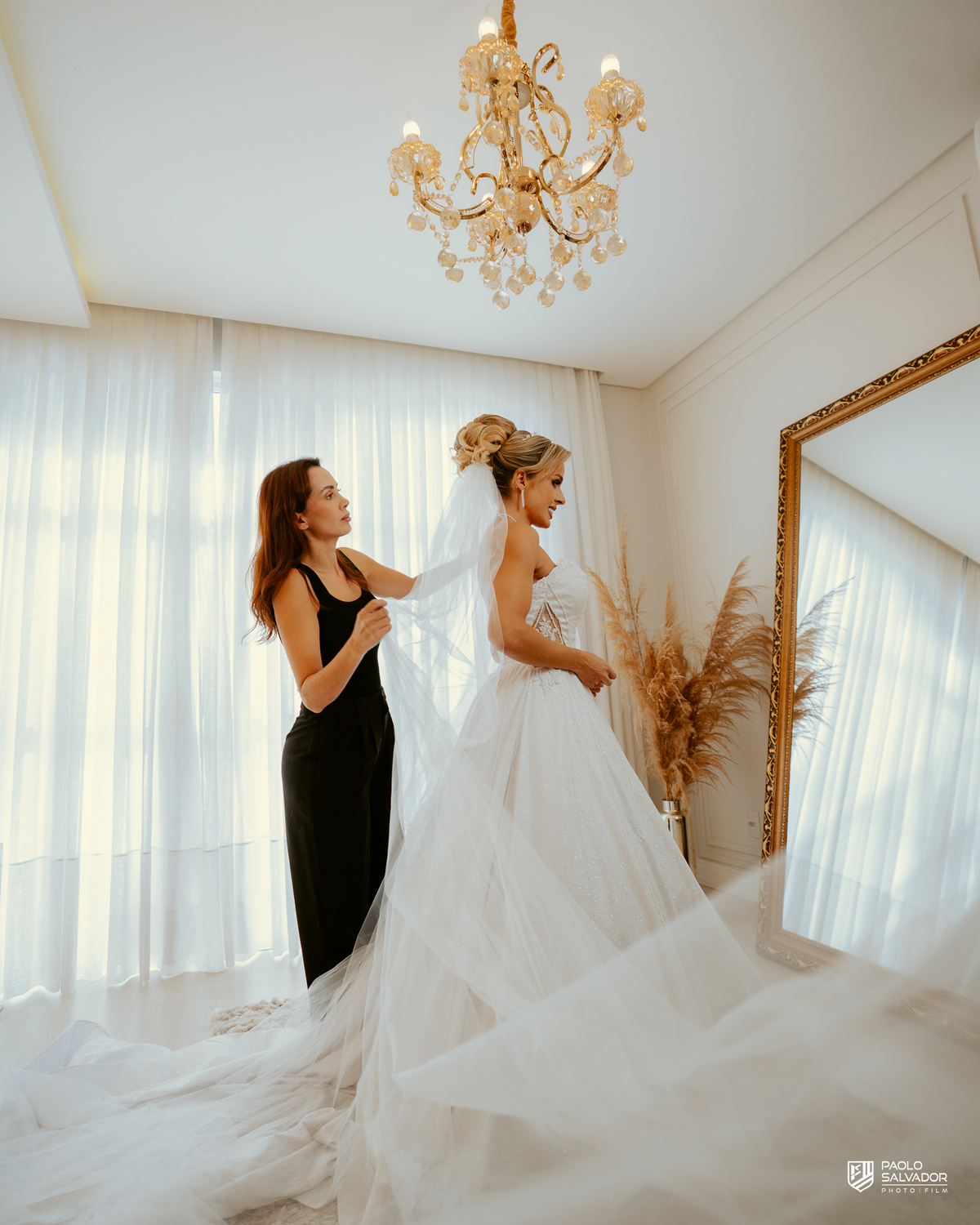 Casamento de Andresa e Gabriel no Adesso Cucina Moser em Rodeio Santa Catarina, cerimônia ao ar livre com decoração da Silvana Decorações, assessoria Miriam Uller e fotografia de casamento em Santa Catarina por Paolo Salvador Photo & Film