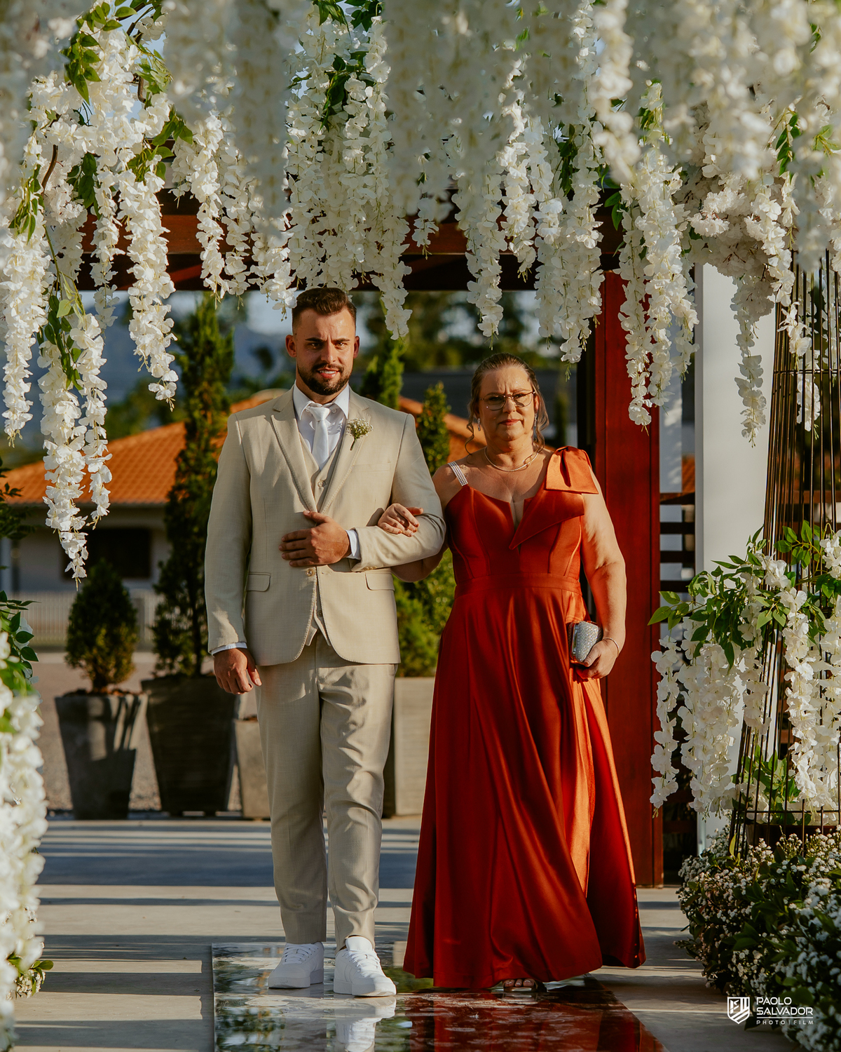 Casamento de Andresa e Gabriel no Adesso Cucina Moser em Rodeio Santa Catarina, decoração elegante da Silvana Decorações, cerimônia ao ar livre, wedding e mini-wedding no Vale Europeu, espaço sofisticado para casamentos com fotografia de casamento paolo