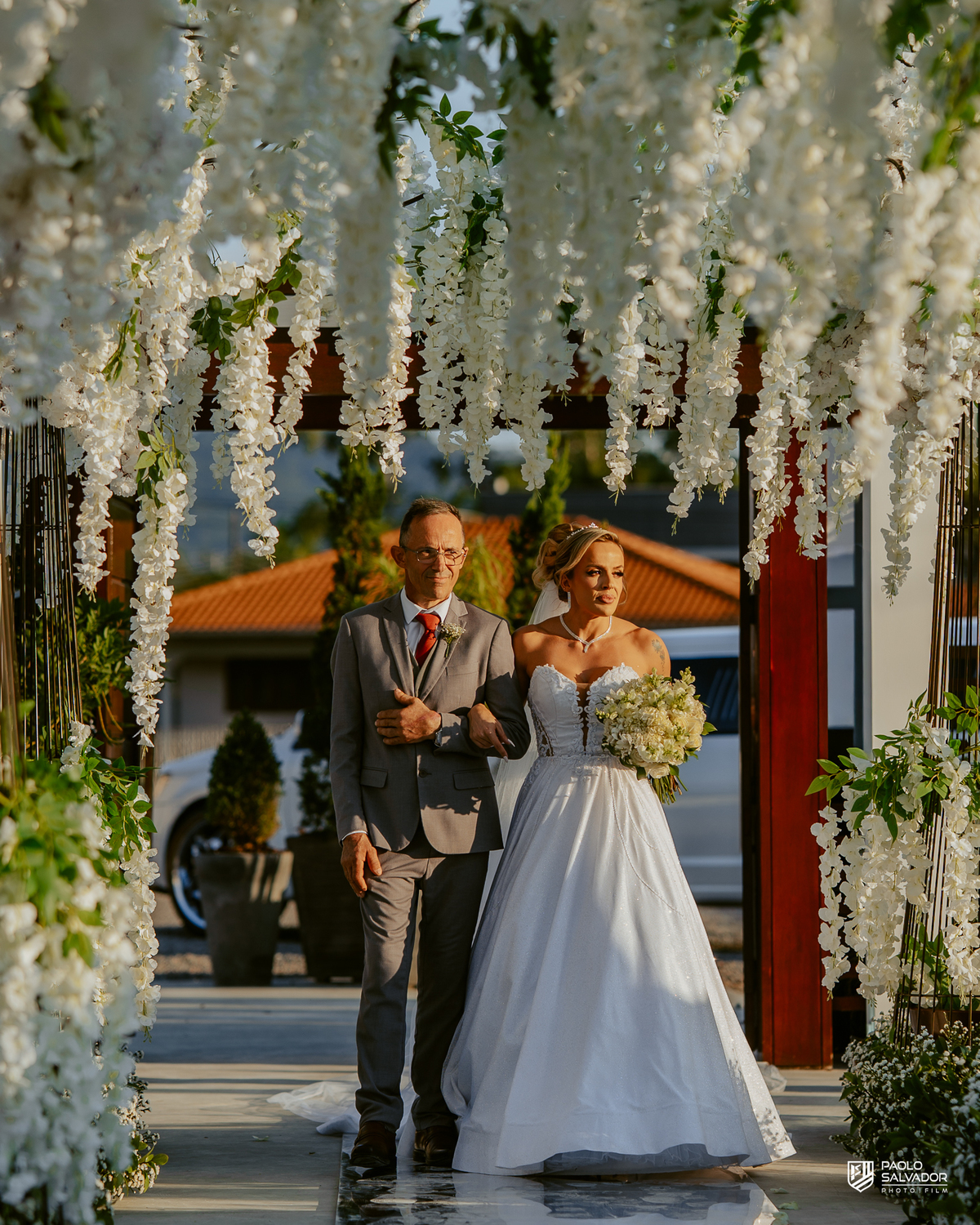 Casamento de Andresa e Gabriel no Adesso Cucina Moser em Rodeio Santa Catarina, decoração elegante da Silvana Decorações, cerimônia ao ar livre, wedding e mini-wedding no Vale Europeu, espaço sofisticado para casamentos com fotografia de casamento paolo