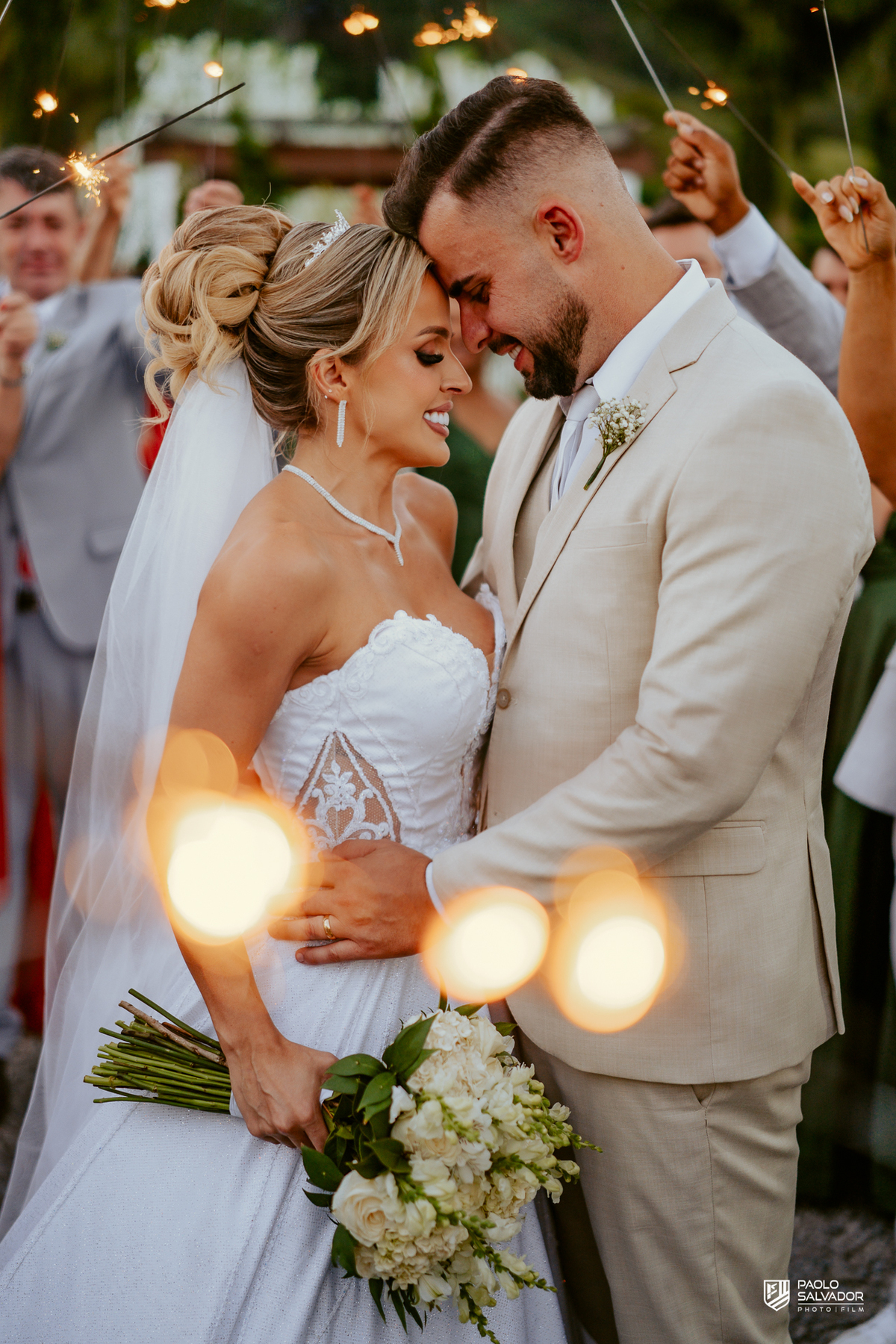 Casamento de Andresa e Gabriel no Adesso Cucina Moser em Rodeio Santa Catarina, decoração elegante da Silvana Decorações, cerimônia ao ar livre, wedding e mini-wedding no Vale Europeu, espaço sofisticado para casamentos com fotografia de casamento paolo