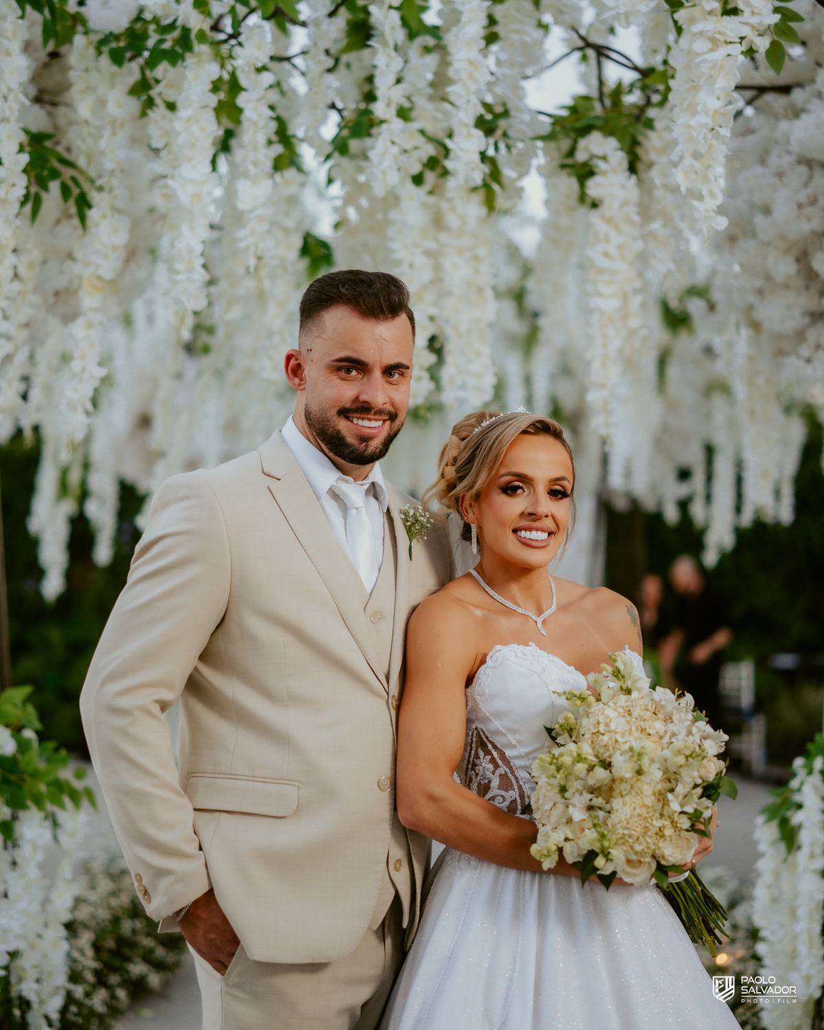 Wedding e mini wedding no litoral de Santa Catarina com fotografia de casamento por Paolo Salvador Photo & Film, espaço elegante para casamentos em Joinville, Florianópolis, Balneário Camboriú, Itapema e Itajaí, destinos muito procurados para casamentos