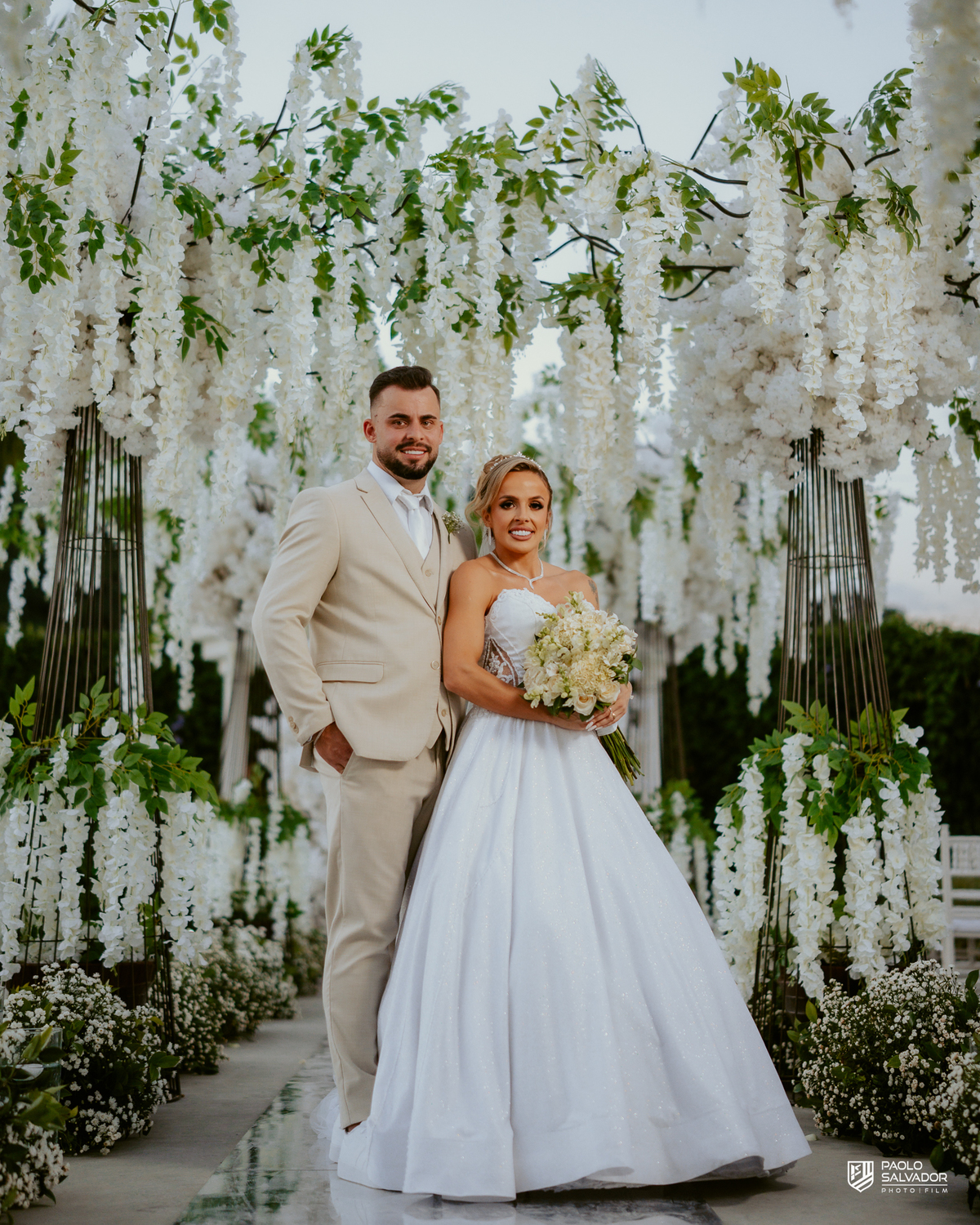 Wedding e mini wedding no litoral de Santa Catarina com fotografia de casamento por Paolo Salvador Photo & Film, espaço elegante para casamentos em Joinville, Florianópolis, Balneário Camboriú, Itapema e Itajaí, destinos muito procurados para casamentos
