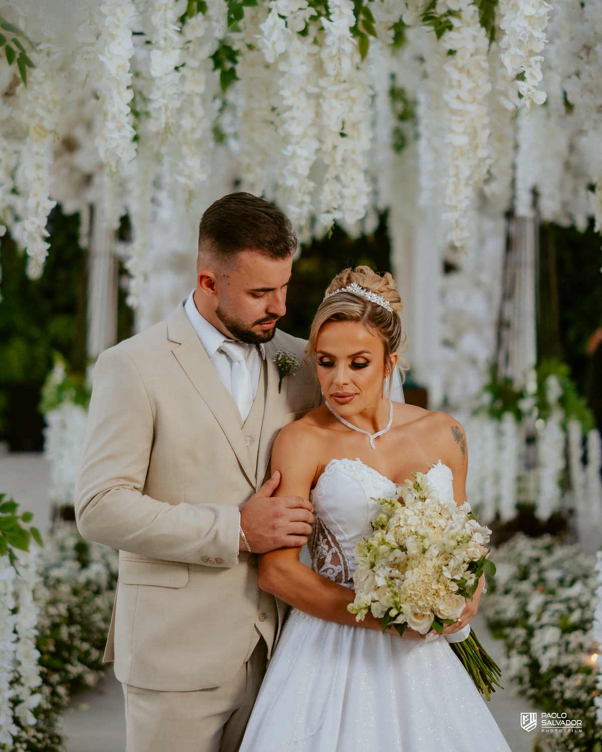 Wedding e mini wedding no litoral de Santa Catarina com fotografia de casamento por Paolo Salvador Photo & Film, espaço elegante para casamentos em Joinville, Florianópolis, Balneário Camboriú, Itapema e Itajaí, destinos muito procurados para casamentos