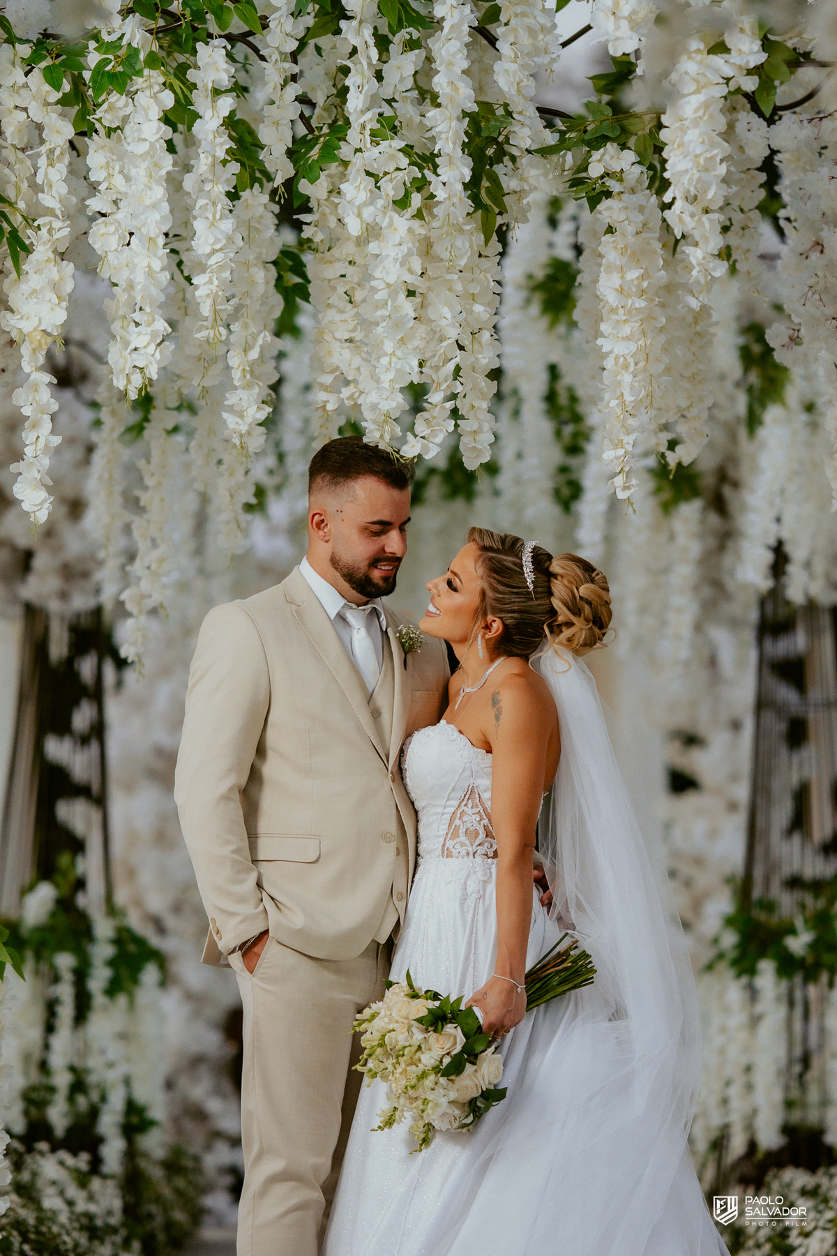 Wedding e mini wedding no litoral de Santa Catarina com fotografia de casamento por Paolo Salvador Photo & Film, espaço elegante para casamentos em Joinville, Florianópolis, Balneário Camboriú, Itapema e Itajaí, destinos muito procurados para casamentos