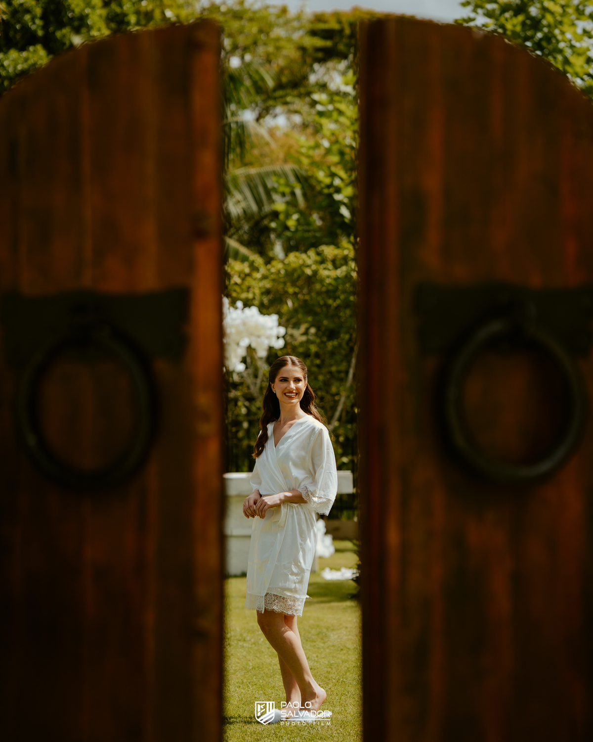 Making of da noiva em casamento no Colina Eventos em Brusque SC, preparação com madrinhas e família, maquiagem e cabelo profissional, fotografia de casamento em Brusque, Itajaí, Itapema e região