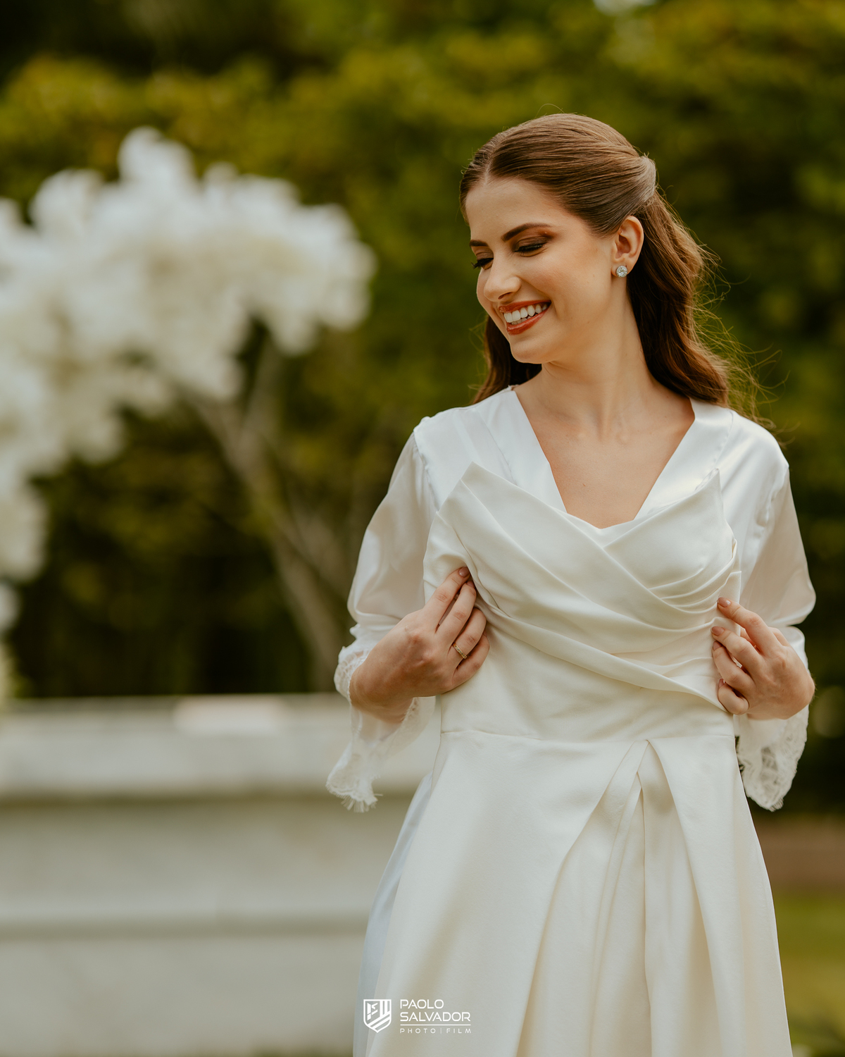 Making of da noiva em casamento no Colina Eventos em Brusque SC, preparação com madrinhas e família, maquiagem e cabelo profissional, fotografia de casamento em Brusque, Itajaí, Itapema e região