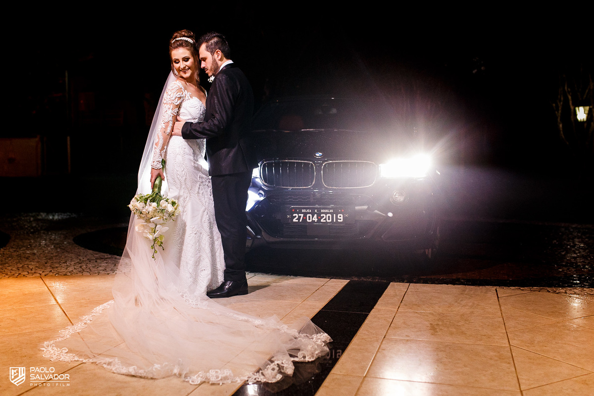 fotos de casamento em timbó blumenau indaial - making of do noivo - Jota barber shop - dia da noiva atelie maria silva - fotografia de casamento gélica e douglas -  igreja lar rodeio 12 - fotógrafo de casamento paolo salvador - wedding blumenau