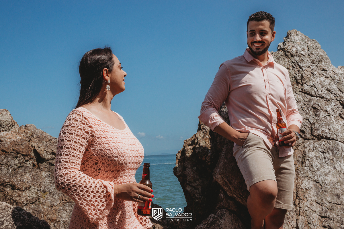 ensaio_pre-wedding_praia_penha_navegantes_nascerdosol_pre-casamento_campo_fazenda_cavalo_itaiopolis_emerson_taty_fotosdecasamento_blumenau_fotografodecasamento_timbo_indaial_santacatarina_paolosalvador_fotosdecasal_ensaiocasal_litoralcatarinense_brusque