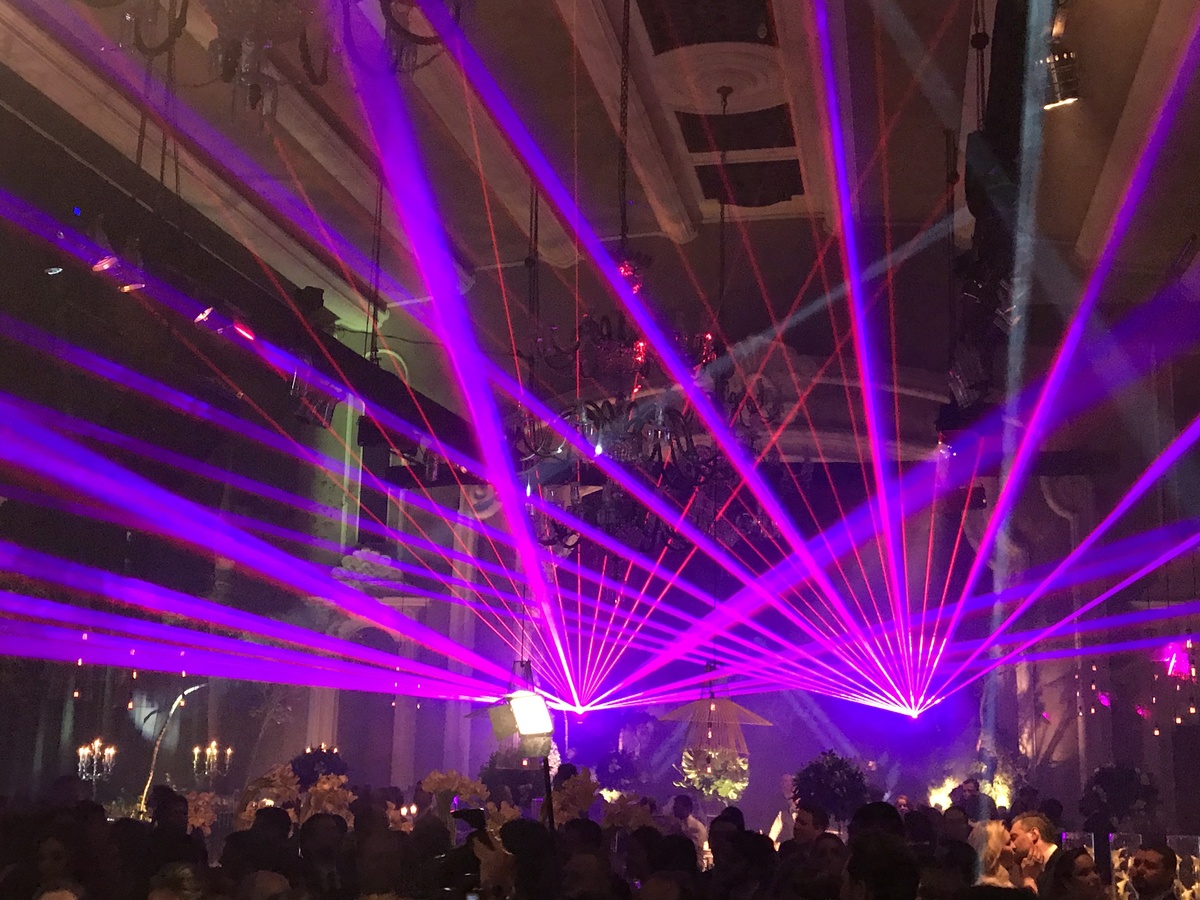 PAINEL DE LED VISUAL LED LOCAÇAO RS RIO GRANDE DO SUL CANOAS PORTO ALEGRE FORMATURA 15 ANOS CASAMENTO SHOW LASER LED PAINEL DE TETO HOUSE DE LED PAINEL DE LED DE ABRIR ST PRODUÇOES GUADALAJARA DIFFOCUS