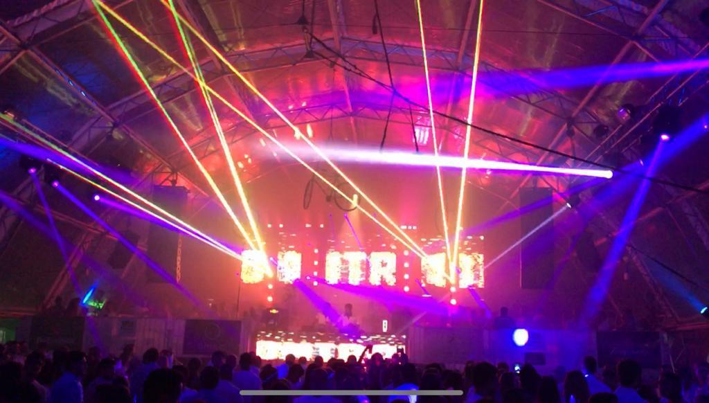 PAINEL DE LED VISUAL LED LOCAÇAO RS RIO GRANDE DO SUL CANOAS PORTO ALEGRE FORMATURA 15 ANOS CASAMENTO SHOW LASER LED PAINEL DE TETO HOUSE DE LED PAINEL DE LED DE ABRIR ST PRODUÇOES GUADALAJARA DIFFOCUS