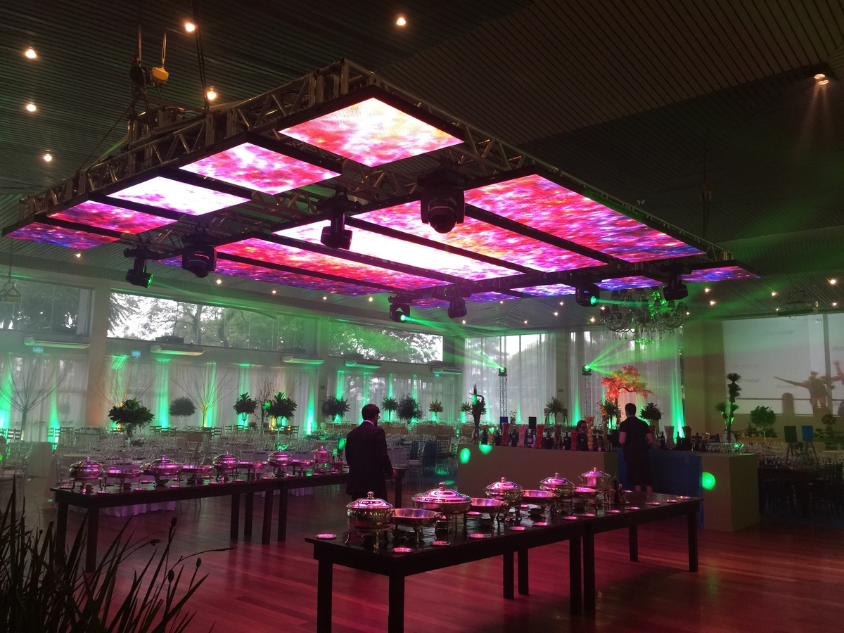 PAINEL DE LED VISUAL LED LOCAÇAO RS RIO GRANDE DO SUL CANOAS PORTO ALEGRE FORMATURA 15 ANOS CASAMENTO SHOW LASER LED PAINEL DE TETO HOUSE DE LED PAINEL DE LED DE ABRIR ST PRODUÇOES GUADALAJARA DIFFOCUS