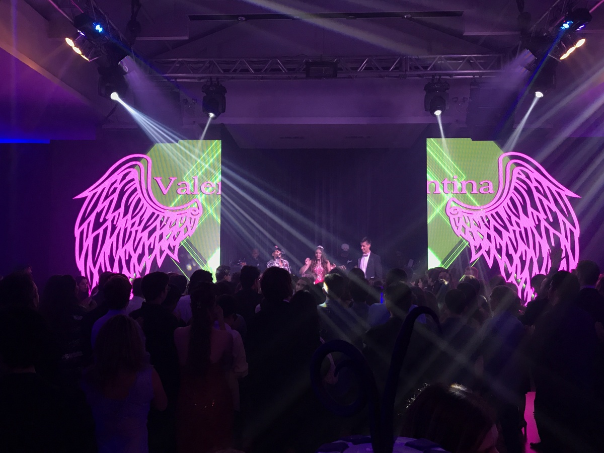 PAINEL DE LED VISUAL LED LOCAÇAO RS RIO GRANDE DO SUL CANOAS PORTO ALEGRE FORMATURA 15 ANOS CASAMENTO SHOW LASER LED PAINEL DE TETO HOUSE DE LED PAINEL DE LED DE ABRIR ST PRODUÇOES GUADALAJARA DIFFOCUS