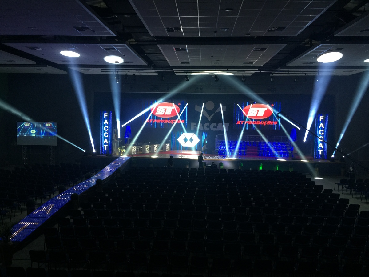 PAINEL DE LED VISUAL LED LOCAÇAO RS RIO GRANDE DO SUL CANOAS PORTO ALEGRE FORMATURA 15 ANOS CASAMENTO SHOW LASER LED PAINEL DE TETO HOUSE DE LED PAINEL DE LED DE ABRIR ST PRODUÇOES GUADALAJARA DIFFOCUS
