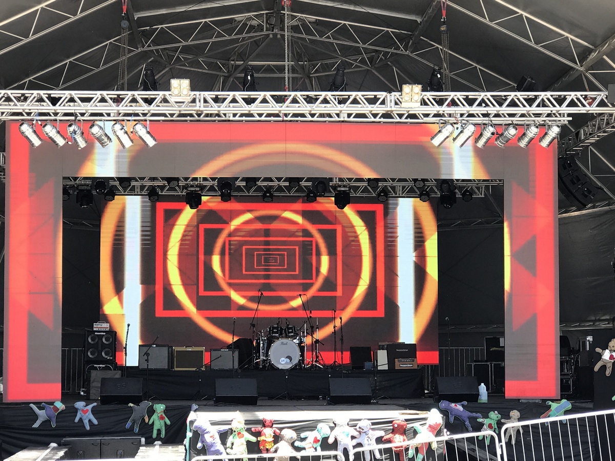 
PAINEL DE LED VISUAL LED LOCAÇAO RS RIO GRANDE DO SUL CANOAS PORTO ALEGRE FORMATURA 15 ANOS CASAMENTO SHOW LASER LED PAINEL DE TETO HOUSE DE LED PAINEL DE LED DE ABRIR ST PRODUÇOES GUADALAJARA DIFFOCUS