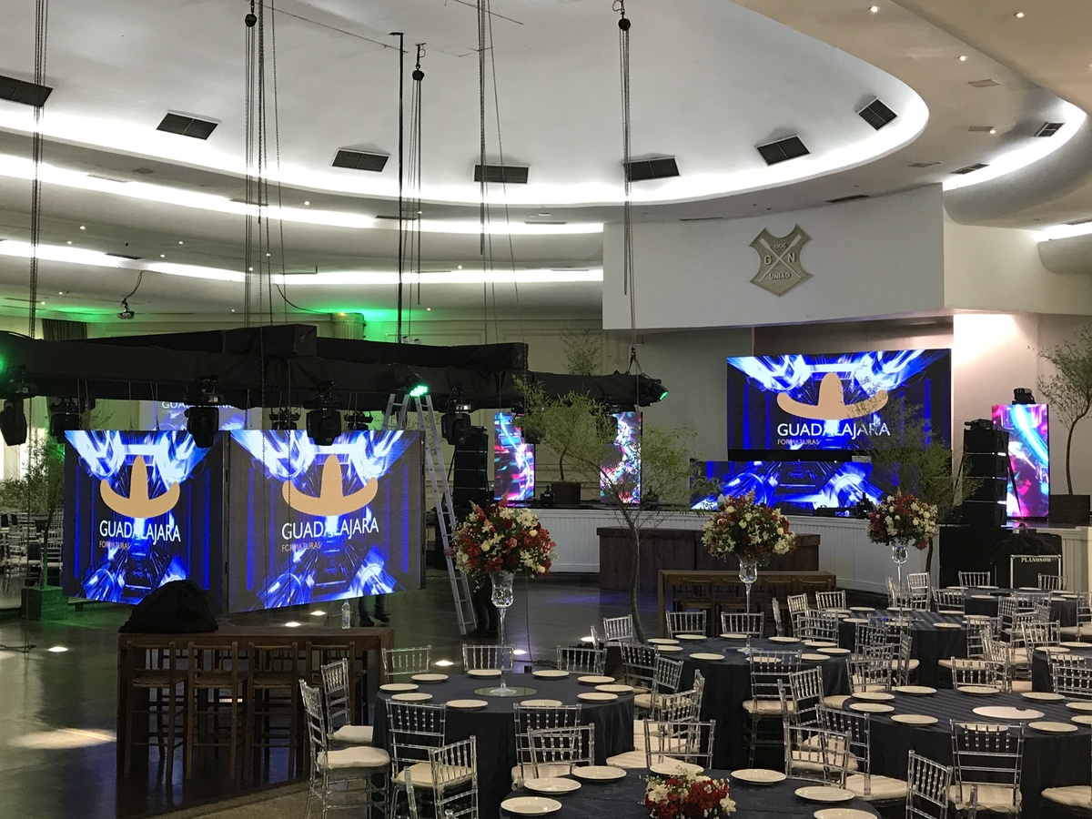 PAINEL DE LED VISUAL LED LOCAÇAO RS RIO GRANDE DO SUL CANOAS PORTO ALEGRE FORMATURA 15 ANOS CASAMENTO SHOW LASER LED PAINEL DE TETO HOUSE DE LED PAINEL DE LED DE ABRIR ST PRODUÇOES GUADALAJARA DIFFOCUS