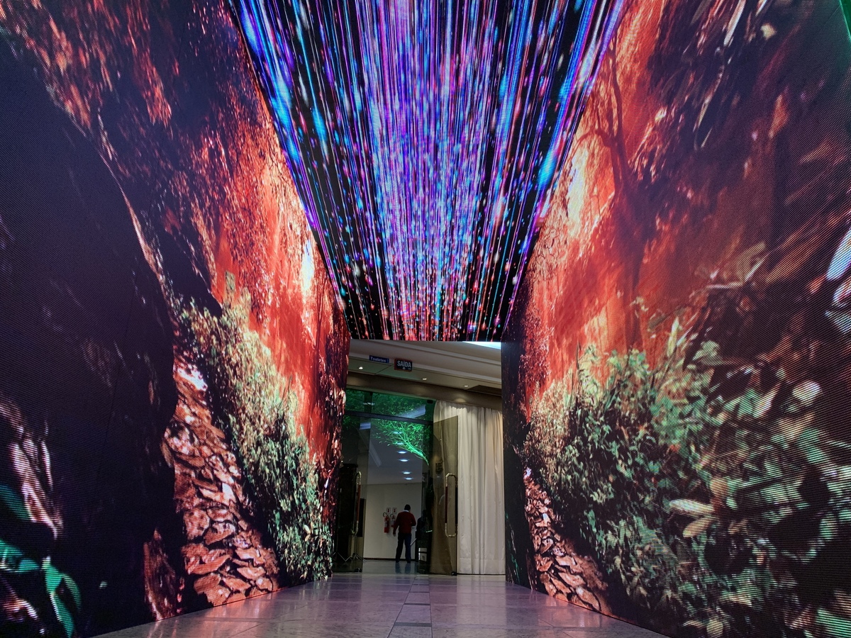 PAINEL DE LED VISUAL LED LOCAÇAO RS RIO GRANDE DO SUL CANOAS PORTO ALEGRE FORMATURA 15 ANOS CASAMENTO SHOW LASER LED PAINEL DE TETO HOUSE DE LED PAINEL DE LED DE ABRIR ST PRODUÇOES GUADALAJARA DIFFOCUS
