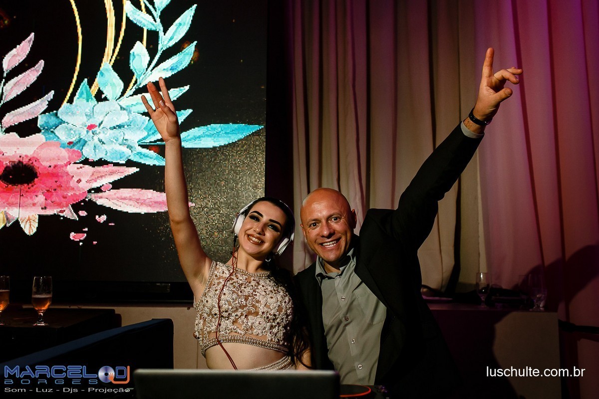 PAINEL DE LED VISUAL LED LOCAÇAO RS RIO GRANDE DO SUL CANOAS PORTO ALEGRE FORMATURA 15 ANOS CASAMENTO SHOW LASER LED PAINEL DE TETO HOUSE DE LED PAINEL DE LED DE ABRIR ST PRODUÇOES GUADALAJARA DIFFOCUS Espaço de eventos Ases Gravatai Marcelo Som