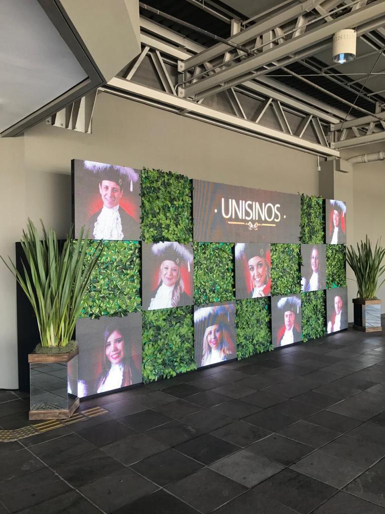 PAINEL DE LED VISUAL LED LOCAÇAO RS RIO GRANDE DO SUL CANOAS PORTO ALEGRE FORMATURA 15 ANOS CASAMENTO SHOW LASER LED PAINEL DE TETO HOUSE DE LED PAINEL DE LED DE ABRIR ST PRODUÇOES GUADALAJARA DIFFOCUS