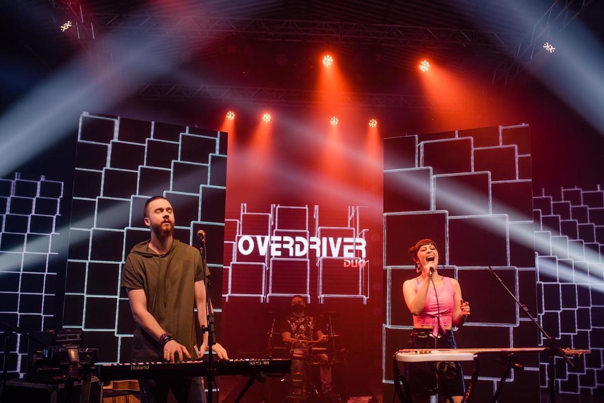 PAINEL DE LED VISUAL LED LOCAÇAO RS RIO GRANDE DO SUL CANOAS PORTO ALEGRE FORMATURA 15 ANOS CASAMENTO SHOW LASER LED PAINEL DE TETO HOUSE DE LED PAINEL DE LED DE ABRIR ST PRODUÇOES GUADALAJARA DIFFOCUS