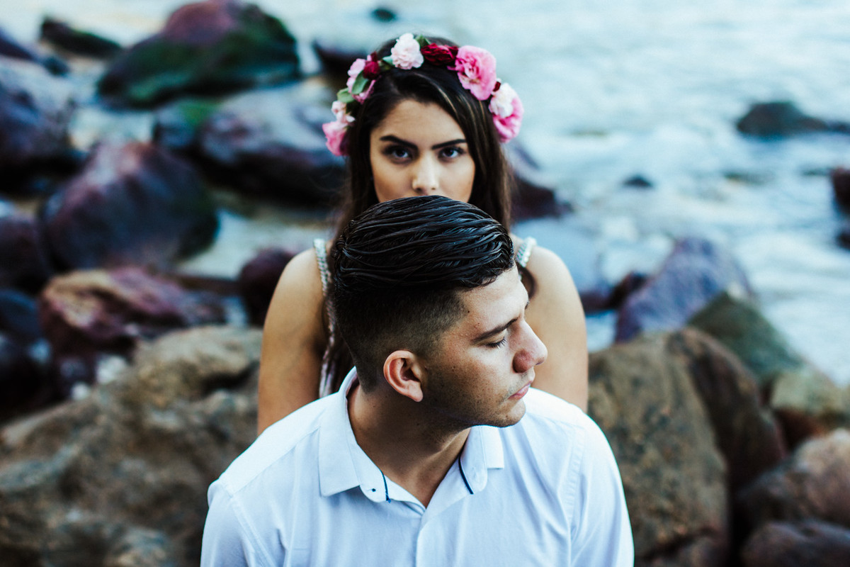 PRE CASAMENTO FEITO NA PRAIA DOS NOIVOS PALOMA E LUCAS PELO FOTOGRAFO ESTUDIO DELFI CAMPINAS SP
