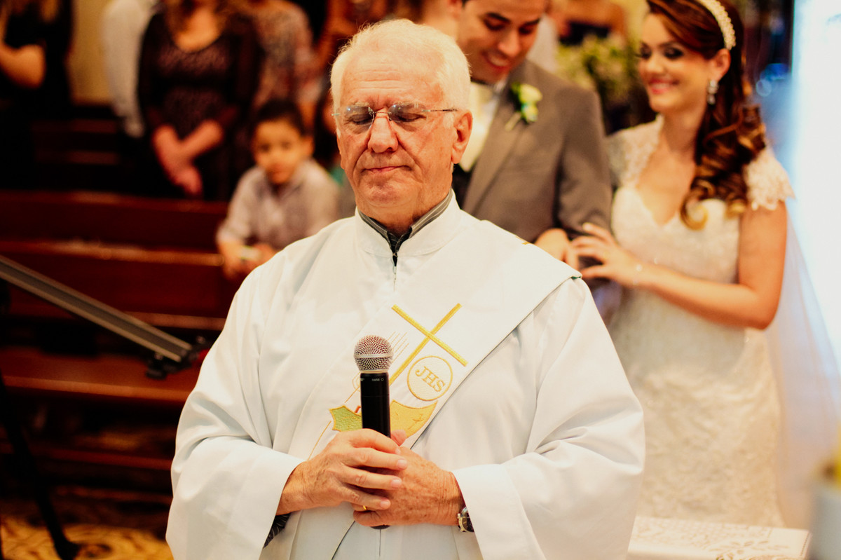 FOTOGRAFIA DE CASAMENTO FEITO NA IGREJA HELVETIA EM INDAIATUBA SP CIDADE AO LADO DE CAMPINAS SP O CASAMENTO FOI ENTRE A POLIANA E DIONES TENDO COMO FOTOGRAFO REGINALDO DELFI 25